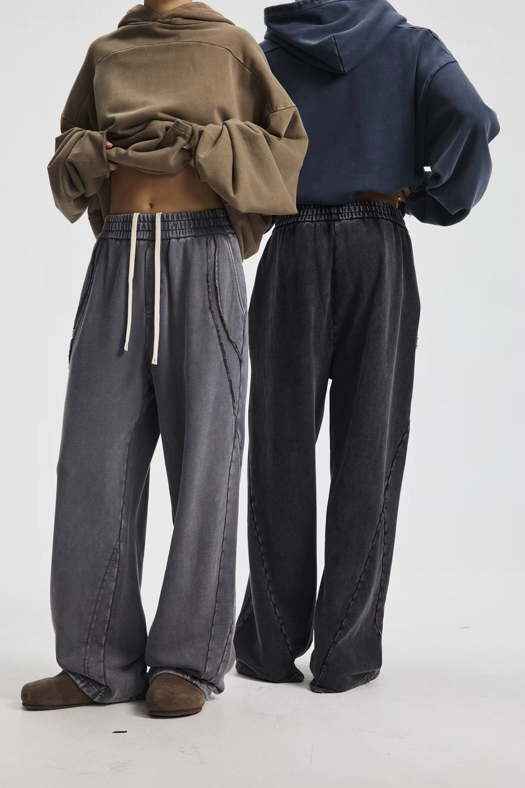 Unisex Baggy Fit Wide Leg Sweatpants –Vintage Streetwear Fleece