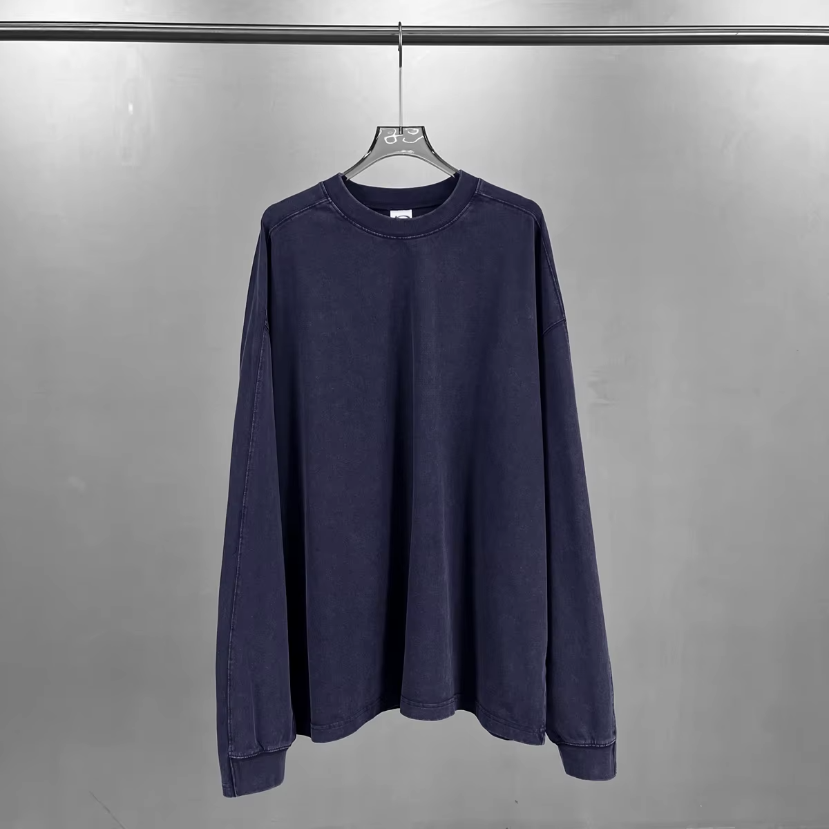 Full O-Neck Pullover Sweatshirt