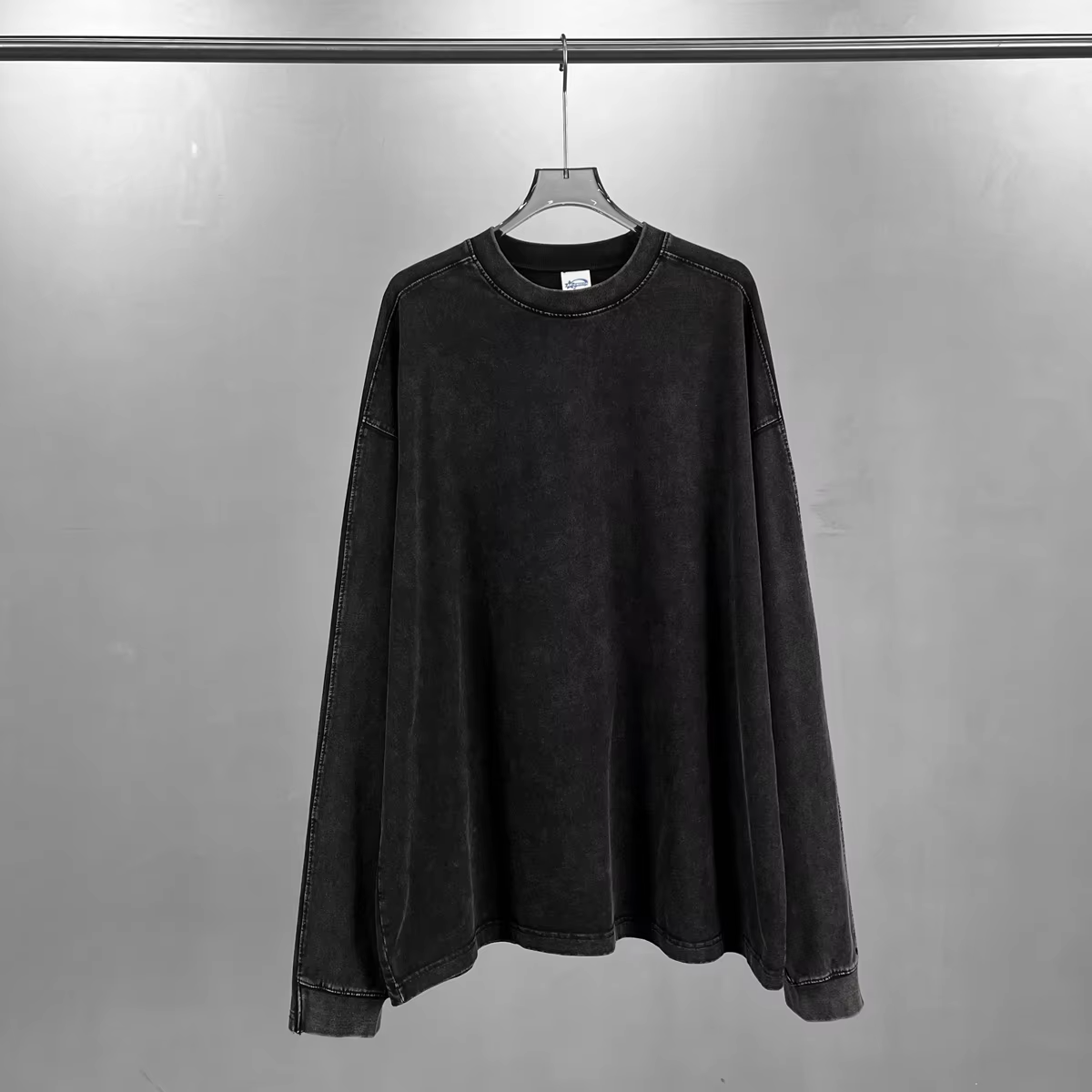 Full O-Neck Pullover Sweatshirt